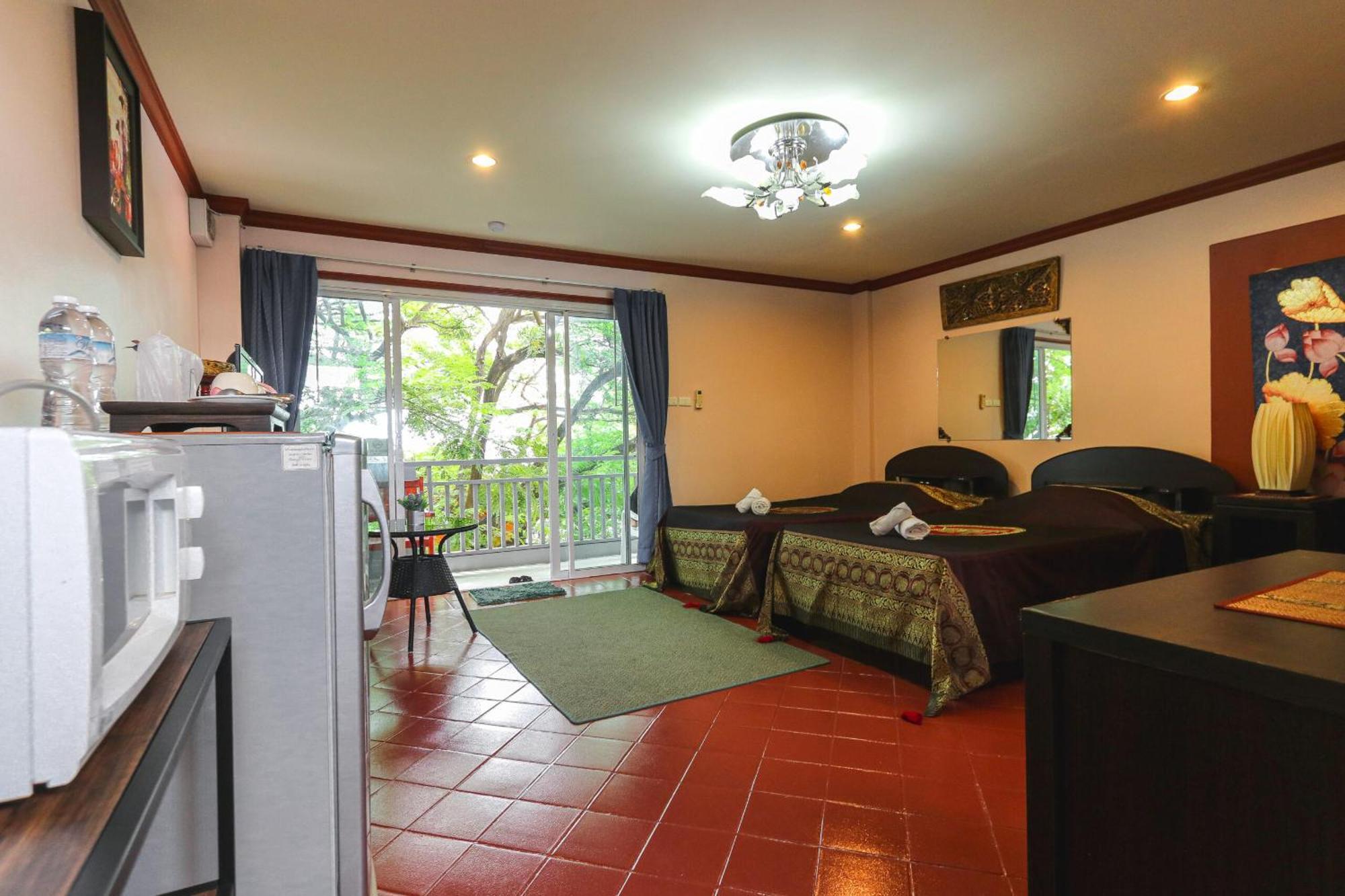 Hotell The Phen House HHQ