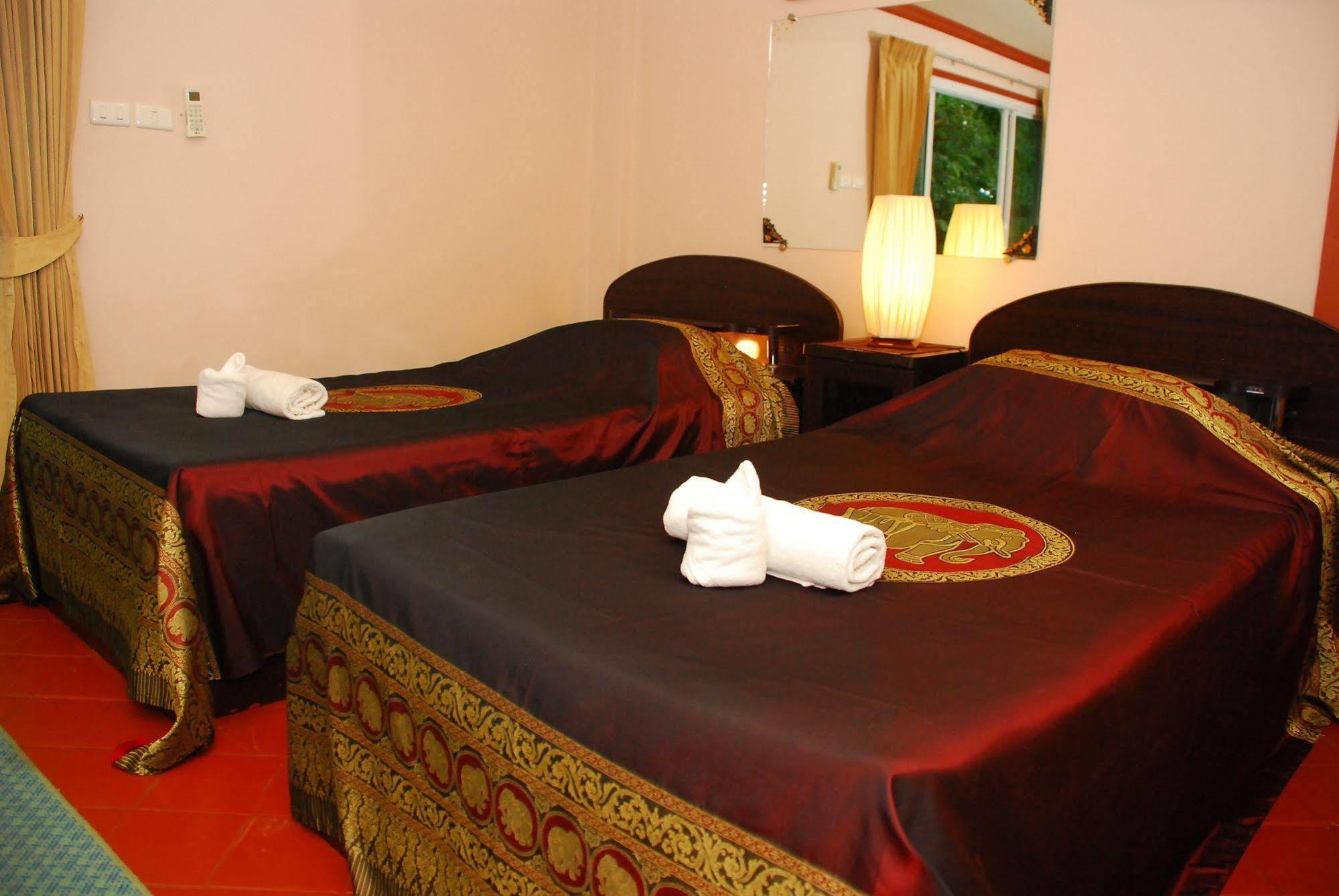 Hotell The Phen House 3*