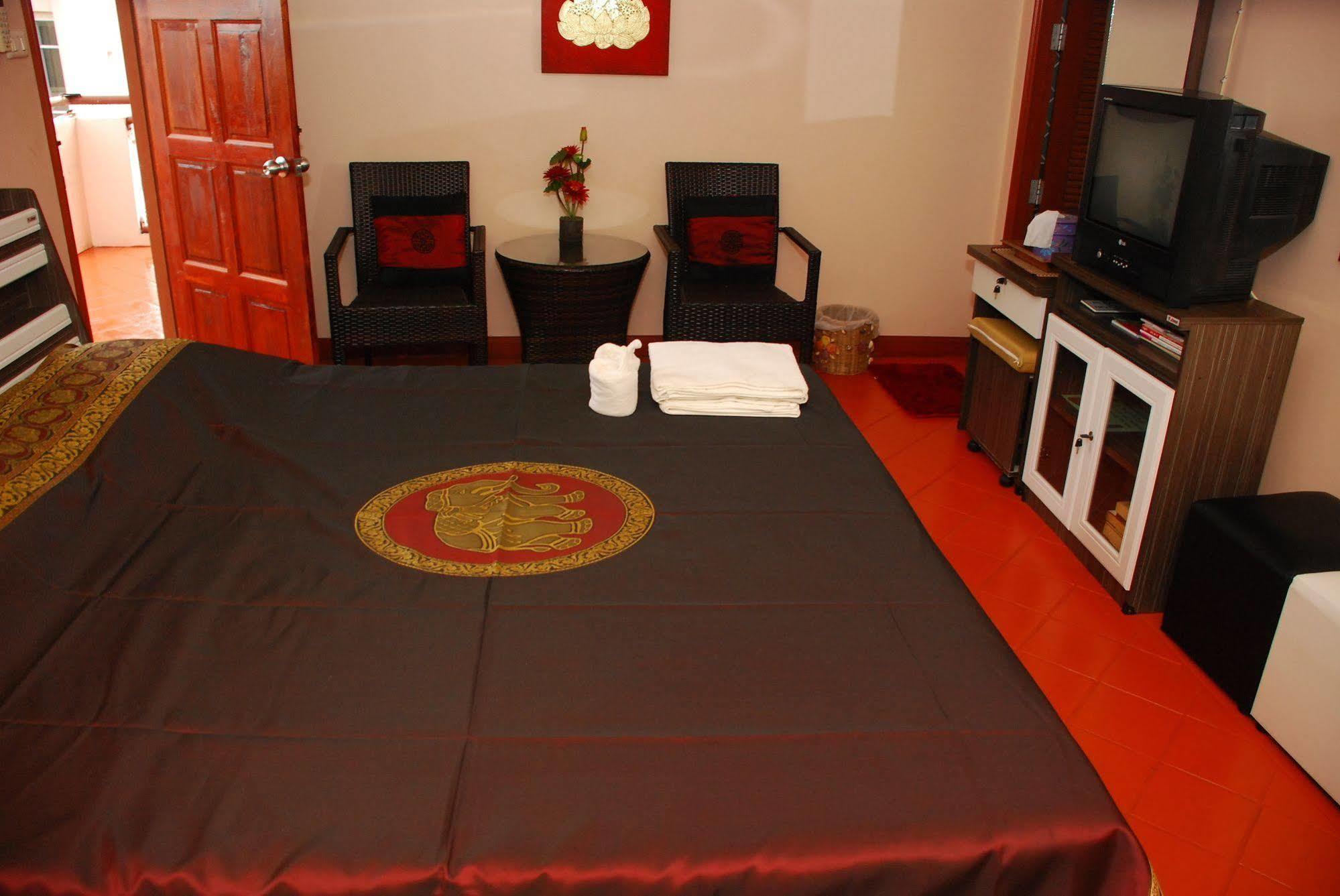 Hotell The Phen House 3*