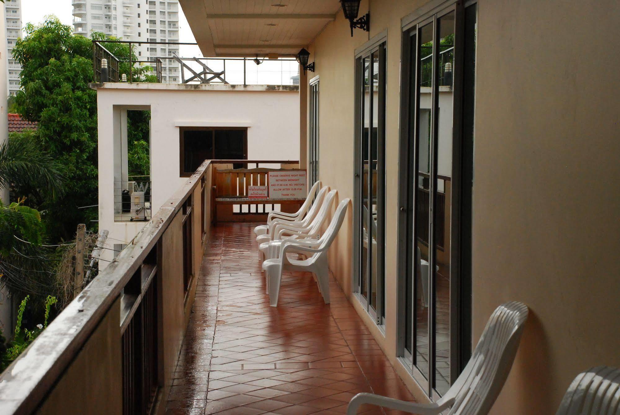 The Phen House Hotell 3*